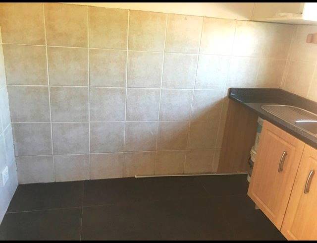 3 BEDROOM PROPERTY TO RENT IN BELLAIRS PARK